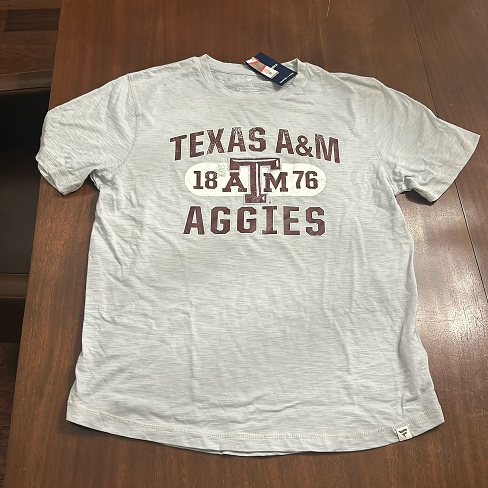 NWT Texas A&M shirt - XL